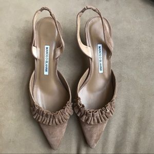 Manolo Blahnik 7.5 or 38 hand made in Italy 🇮🇹